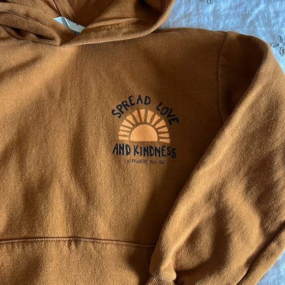 H&M kindness & love hoodie - Picture 2 of 4
